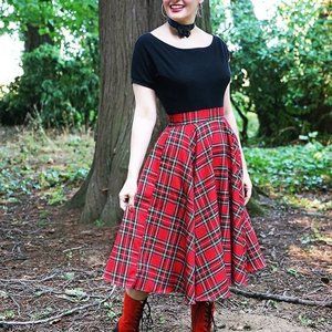 Bernie Dexter Plaid Circle Skirt in Medium